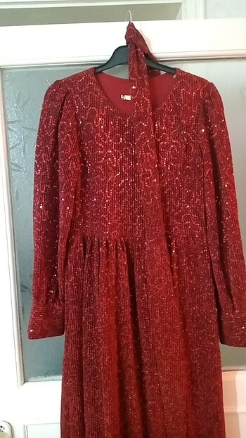 Simli pullu şık elbise - Görsel 5