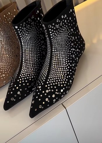 Siyah Payetli taşlı kadin bot - Görsel 2