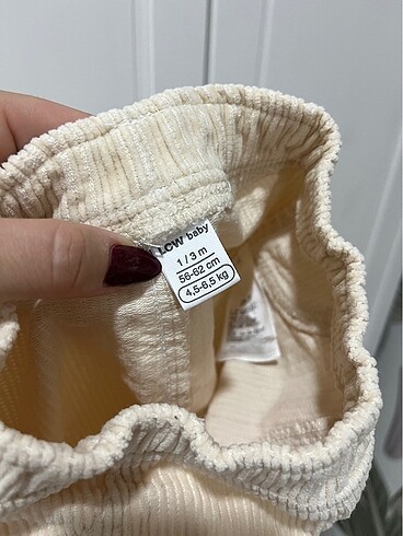 LC Waikiki 1-3 ay kadife bebek pantolon