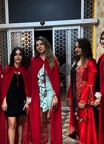 Diğer 10 adet nedime pelerini 