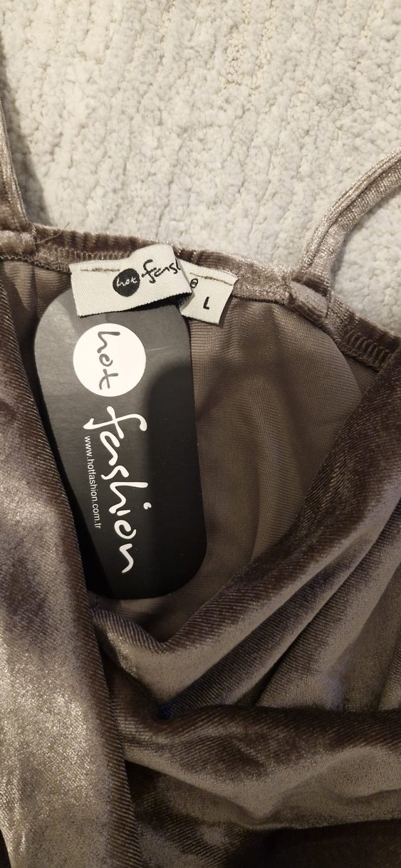 Drapeli V Yaka Uzun Kahverengi Kadın Elbise - Görsel 4