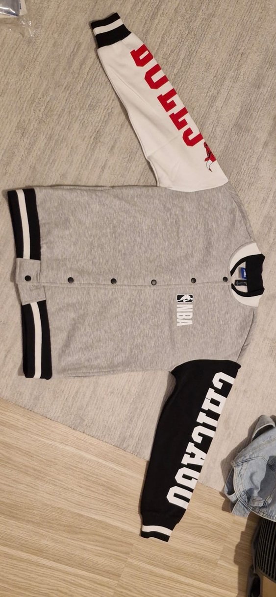 NBA Gri Chicago Bulls Baskılı Sweatshirt - Görsel 2