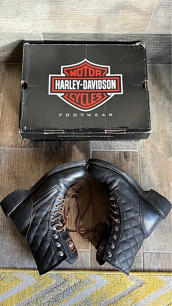Harley Davidson HARLEY - DAVIDSON