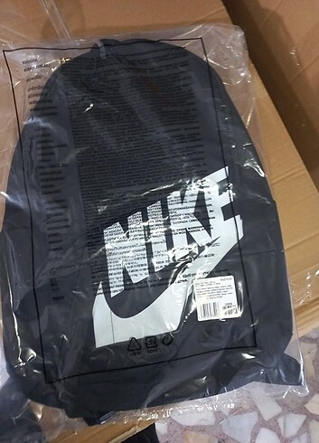 Nike sırt çantası