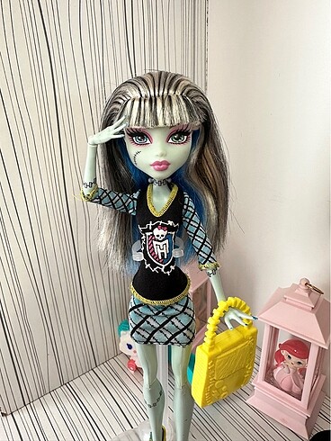 Monster high frankie