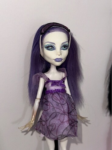 Monster high spectra dead tired