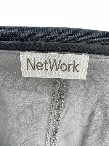40 Beden siyah Renk Network Midi Etek %70 İndirimli.