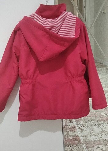 LC Waikiki Lcw kız çocuk yağmurluk