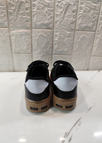Velcro Bantlı Siyah Beyaz Erkek Çocuk Spor Ayakkabı - Görsel 3
