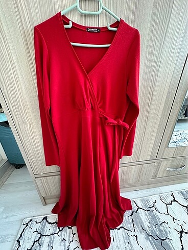 l Beden Kırmızı midi elbise