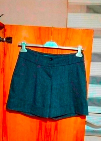 Kemerli Gri Mini Kot Şort