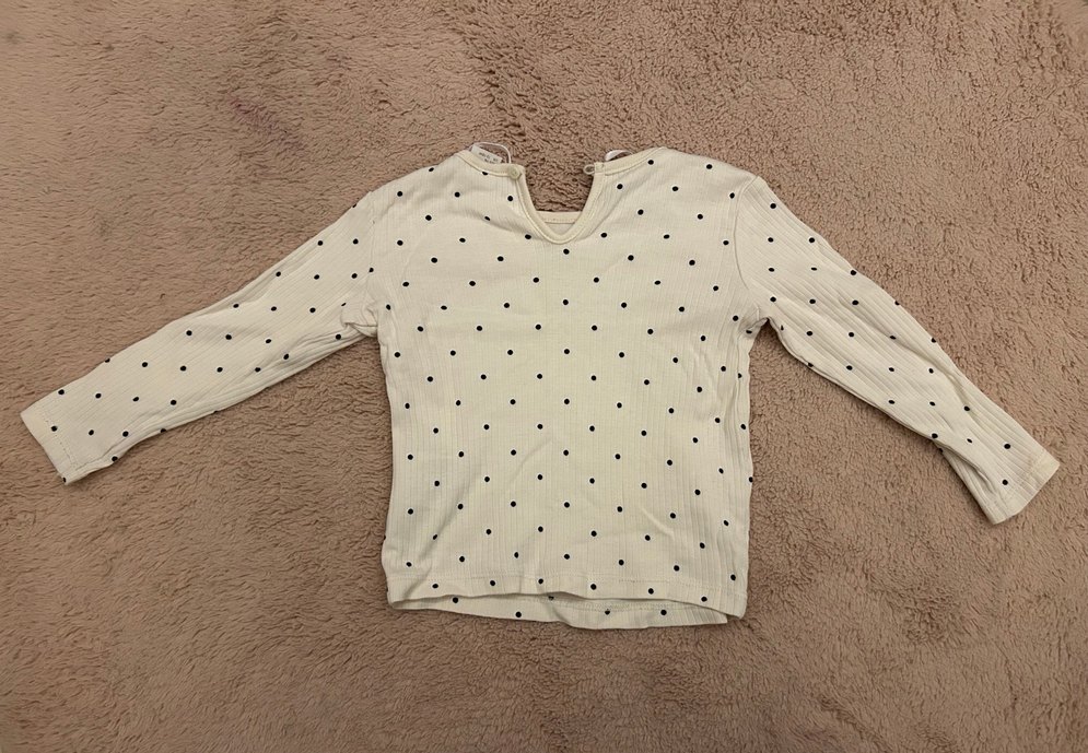 Beyaz Puantiyeli Uzun Kollu Kız Tişörtü - Görsel 2