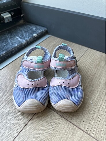 Vicco kız bebek sandalet
