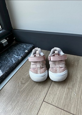 Vicco İki adet Vicco sandalet