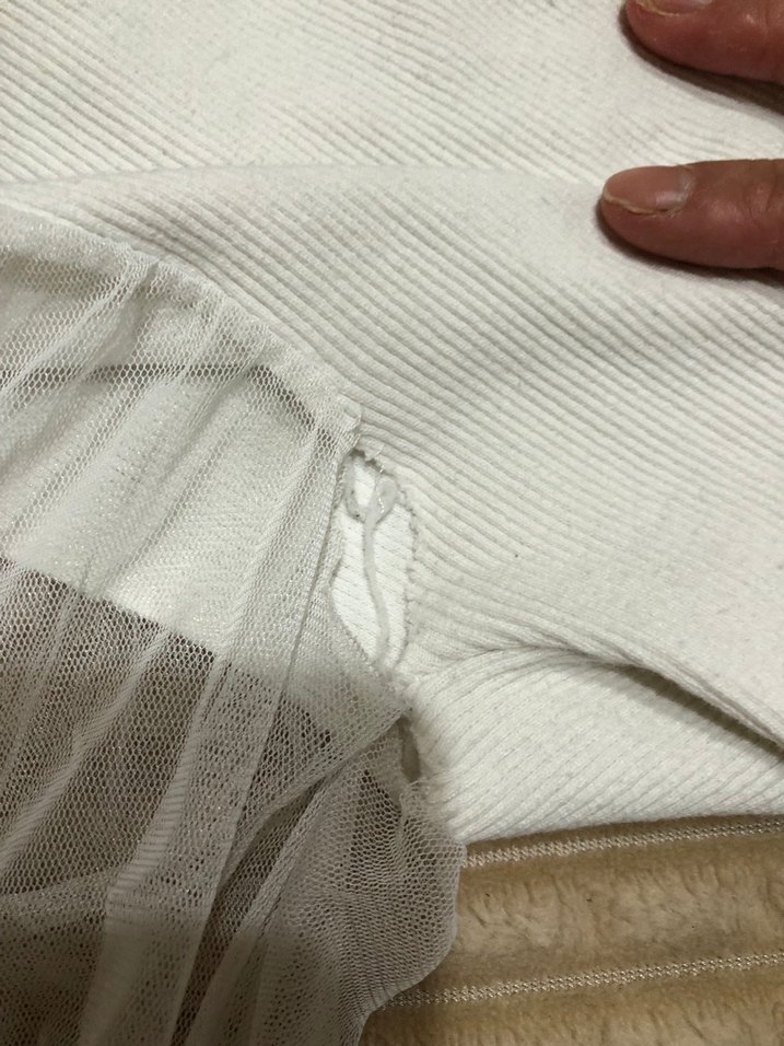 Uzun V Yaka Beyaz Triko Elbise - Görsel 2