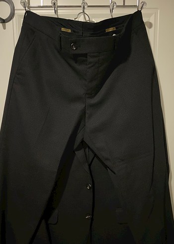 Düğmeli Siyah Erkek Takım Elbise Ceketi - Görsel 5