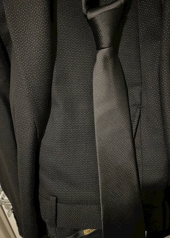 Düğmeli Siyah Erkek Takım Elbise Ceketi - Görsel 3