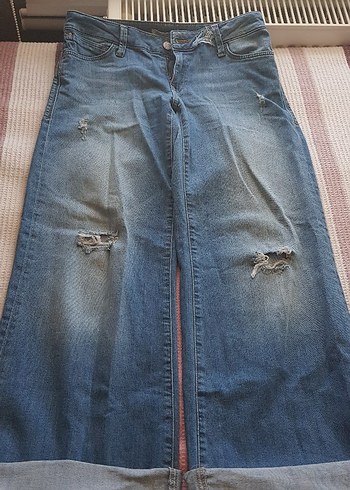 Geniş Kesim Midi Boy Mavi Kot Pantolon
