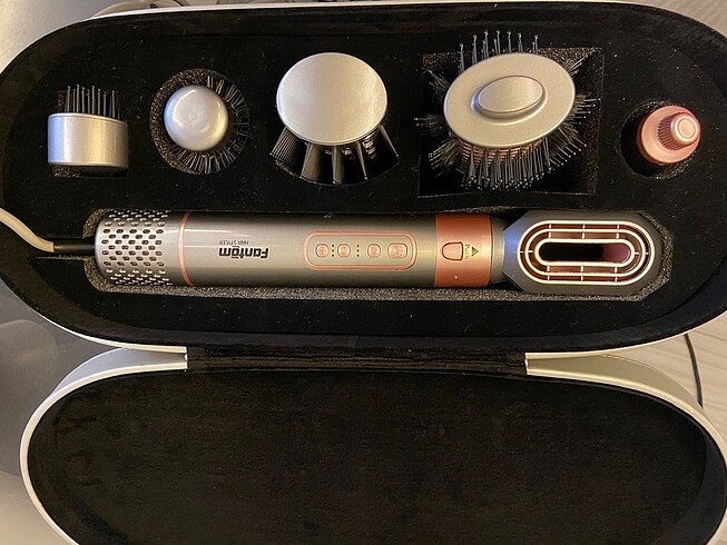 Dyson muadil fantom airwrap