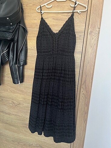 H&M Elbise