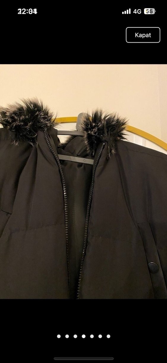Kürk Detaylı Siyah Kadın Uzun Kışlık Mont - Görsel 5