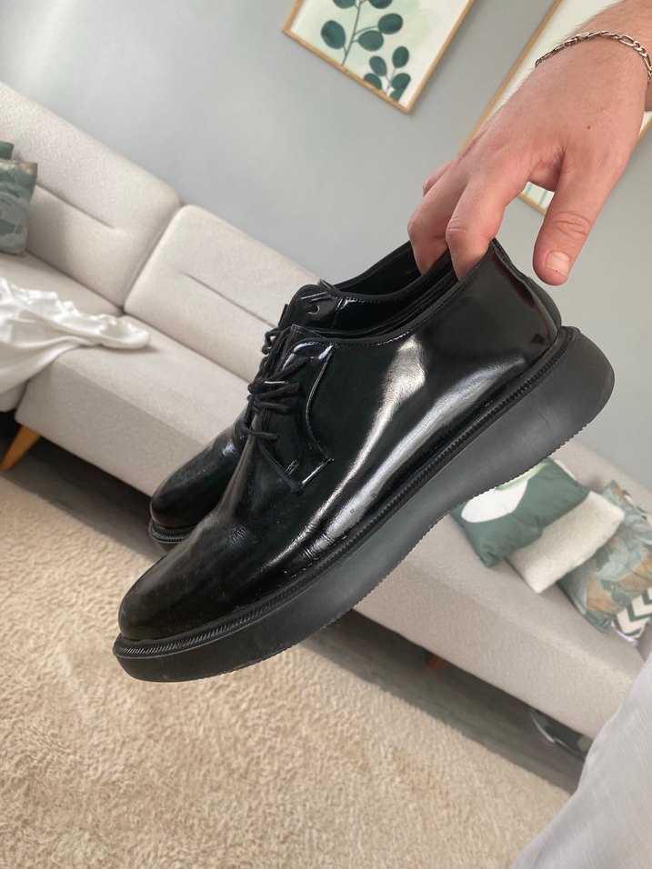 Klasik Siyah Düğmeli Damat Takımı - Görsel 2