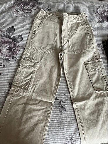 32 Beden Pull & bear pantolon