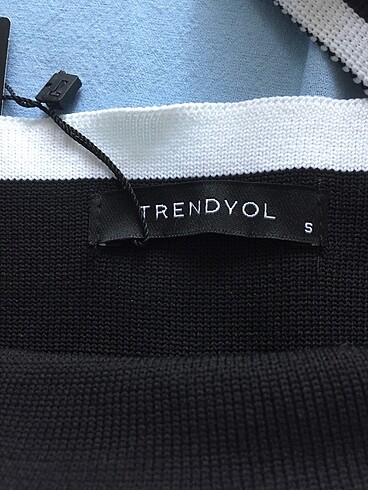 Trendyol & Milla Triko crop