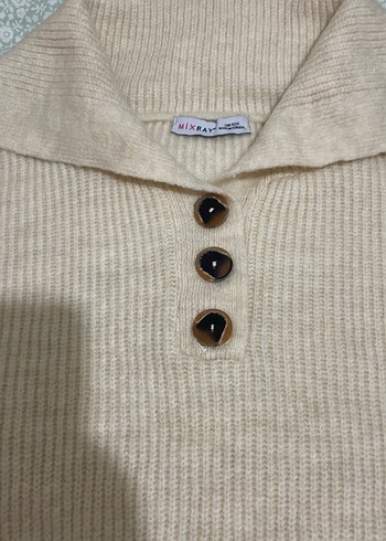 Bej Düğmeli Kadın Triko Kazak - Görsel 3