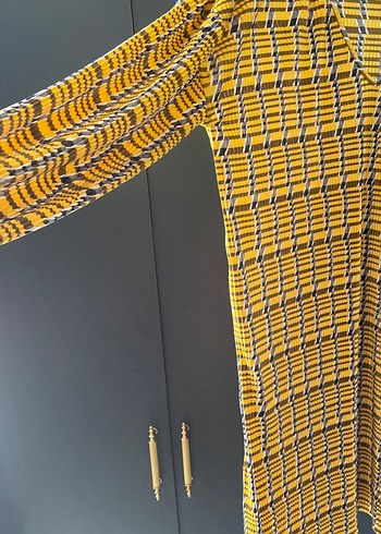 Zara Sarı Pilili Uzun Kollu V Yaka Tunik