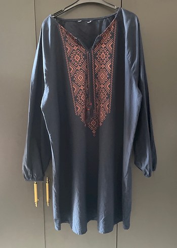 Püsküllü Nakışlı Siyah Bohem Tunik