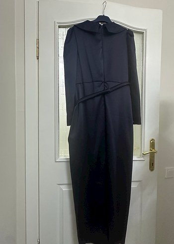 Siyah Kuşaklı Uzun Kadın Elbise - Görsel 3