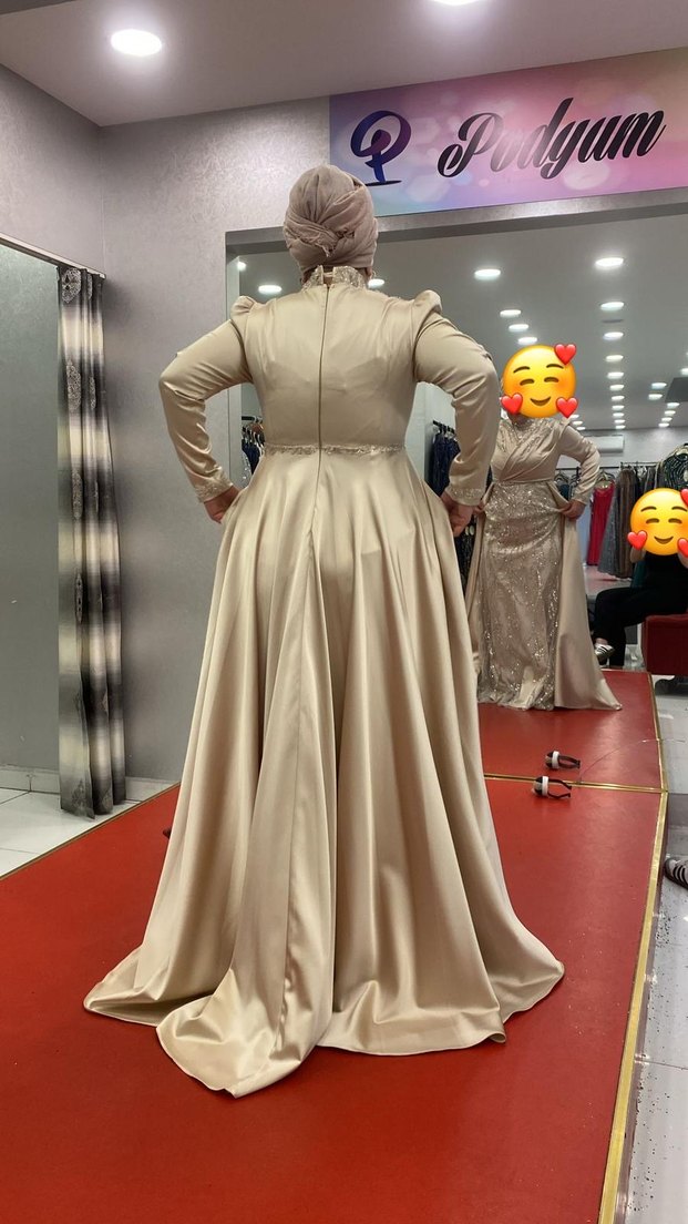 Bej Uzun Kollu Drapeli Kadın Abiye - Görsel 2