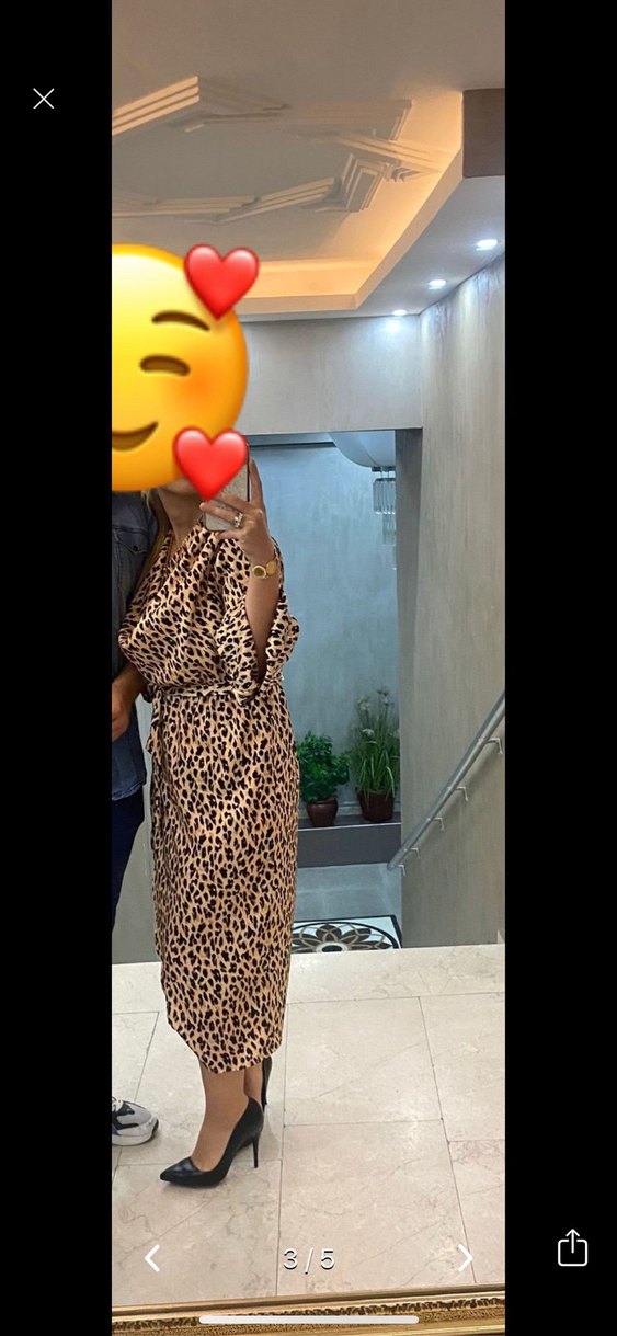 Leopar Desenli Kemerli Uzun Elbise yırtmaçlı önden - Görsel 2