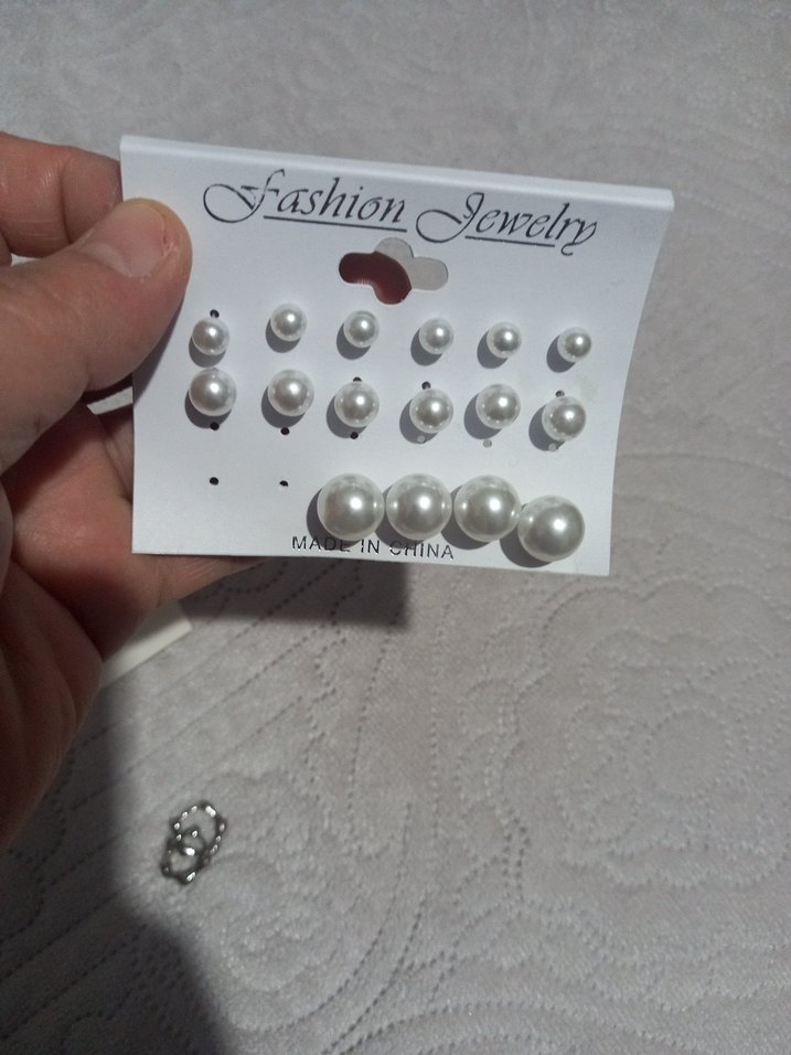 ZENA Beyaz Mini İnci Küpe Seti - Görsel 4