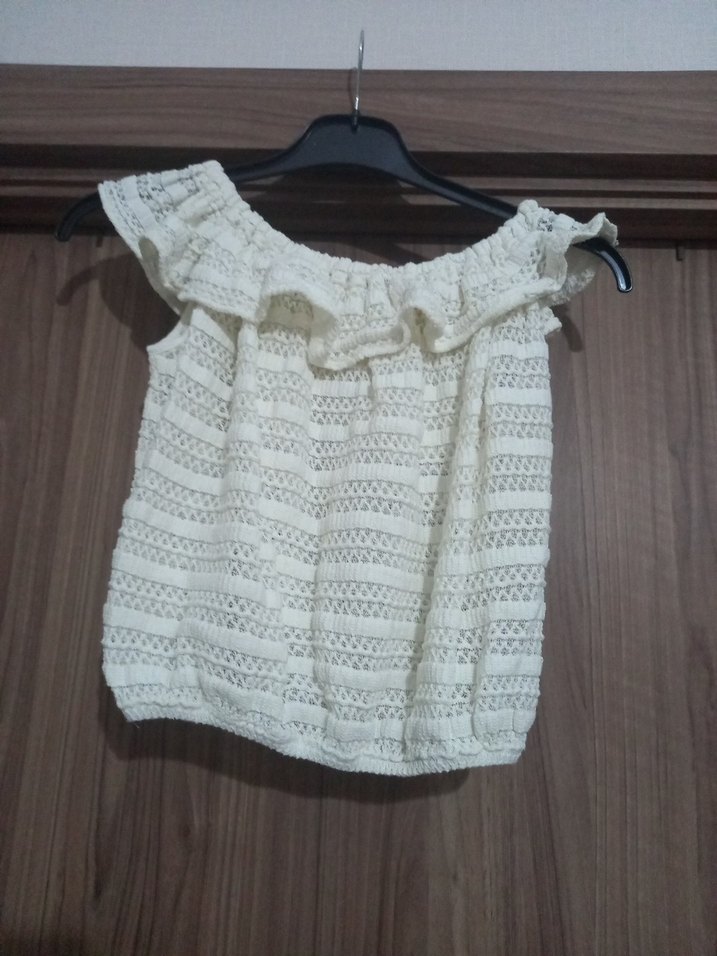 Beyaz Fırfırlı Bohem Kısa Triko Bluz - Görsel 2