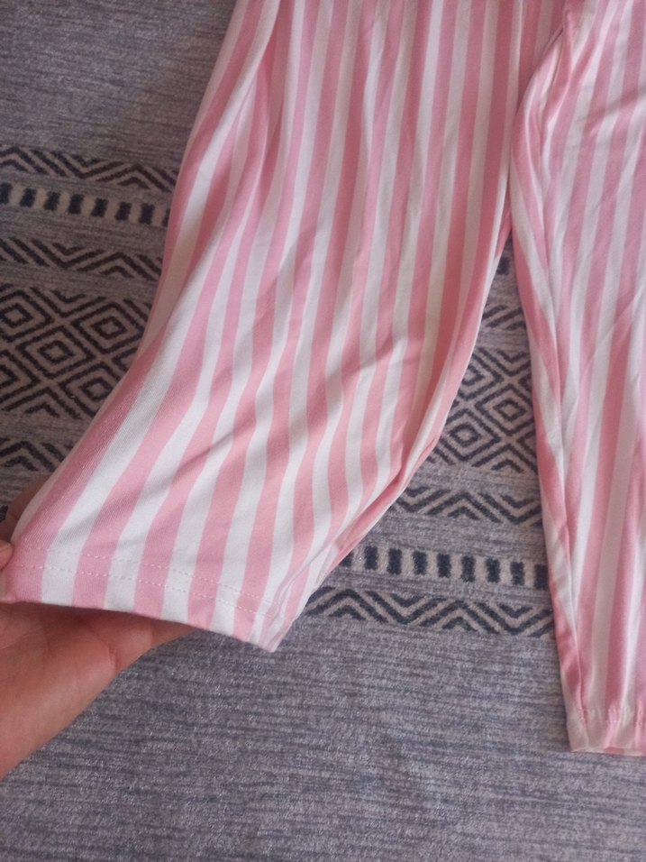 Pembe Kısa Kollu Rahat Pijama Takımı - Görsel 3