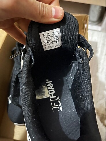 39 Beden siyah Renk Puma spor ayakkabı unisex