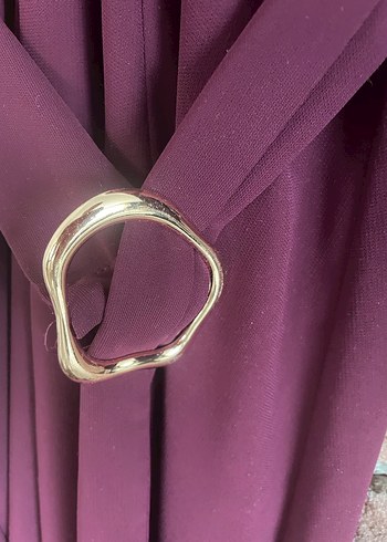 Zara Bordo Kemerli Uzun V Yaka Elbise - Görsel 4