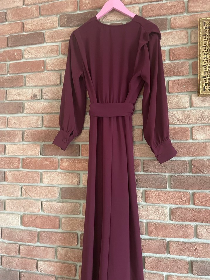 Zara Bordo Kemerli Uzun V Yaka Elbise - Görsel 5