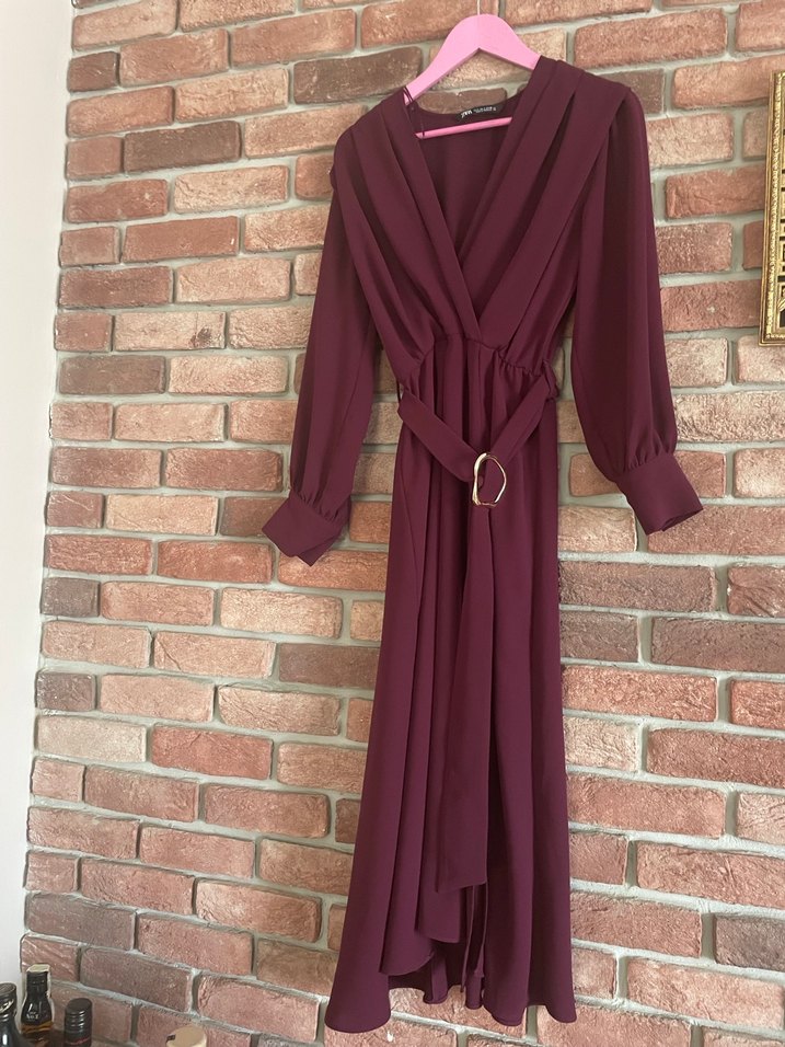 Zara Bordo Kemerli Uzun V Yaka Elbise - Görsel 2