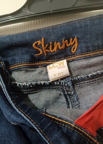 Düğmeli Mavi Mini Kot Şort - Görsel 7