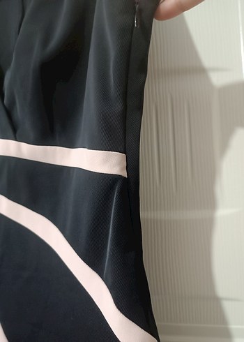 Siyah Drapeli V Yakalı Uzun Kalem Elbise - Görsel 5