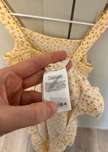 Kız Çocuk Sarı Askılı Fırfırlı Elbise - Görsel 5