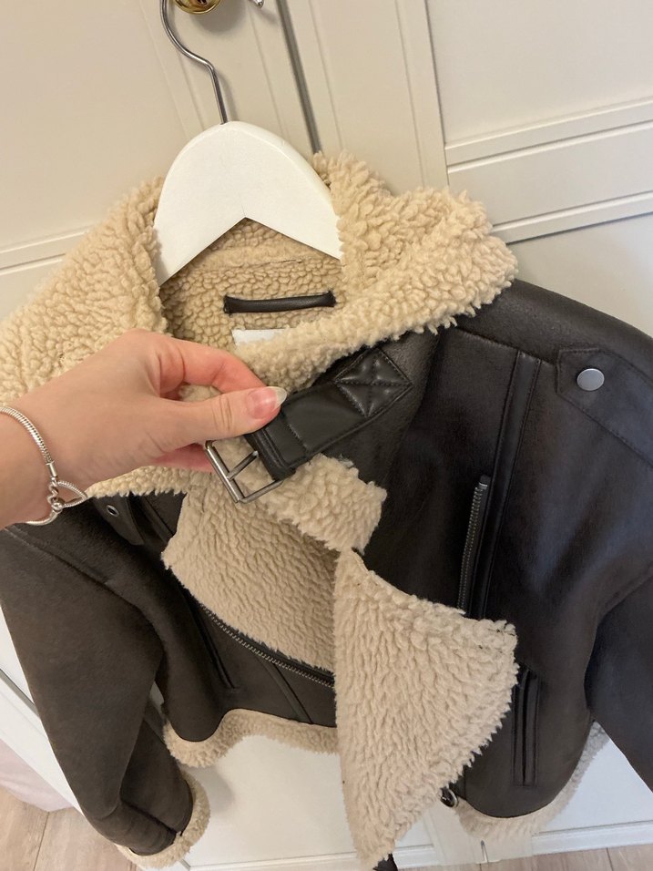 Stradivarius Kürklü biker mont - Görsel 4