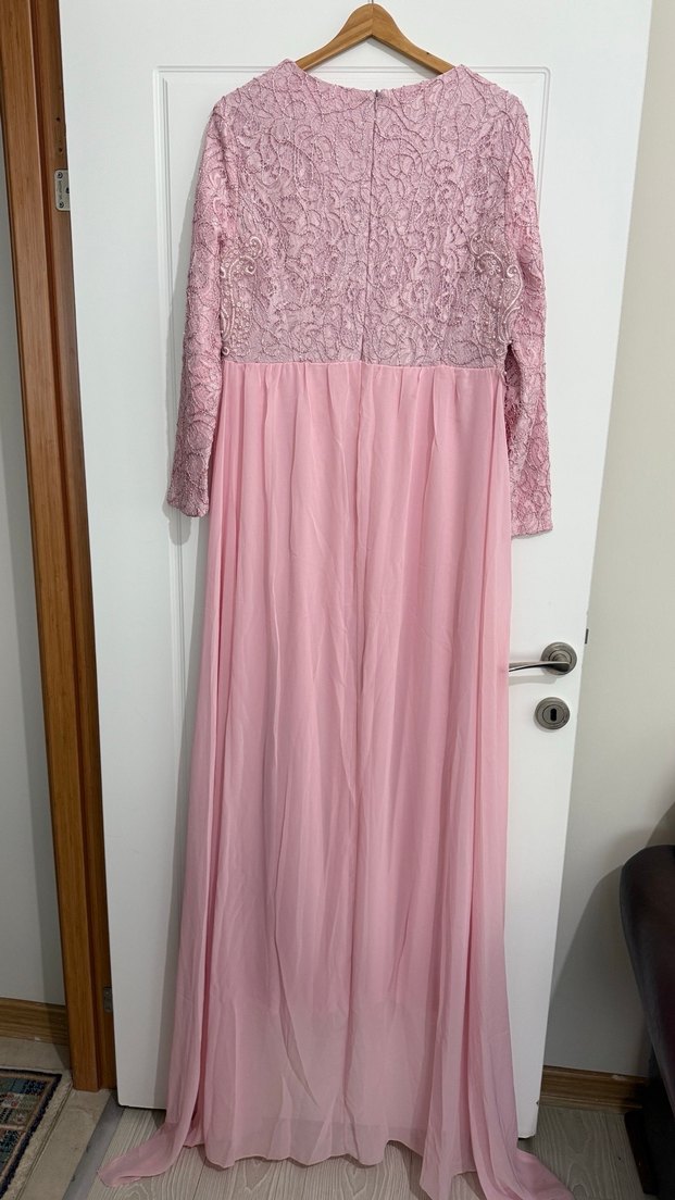 Dantel Detaylı Pembe Uzun Abiye Elbise - Görsel 3
