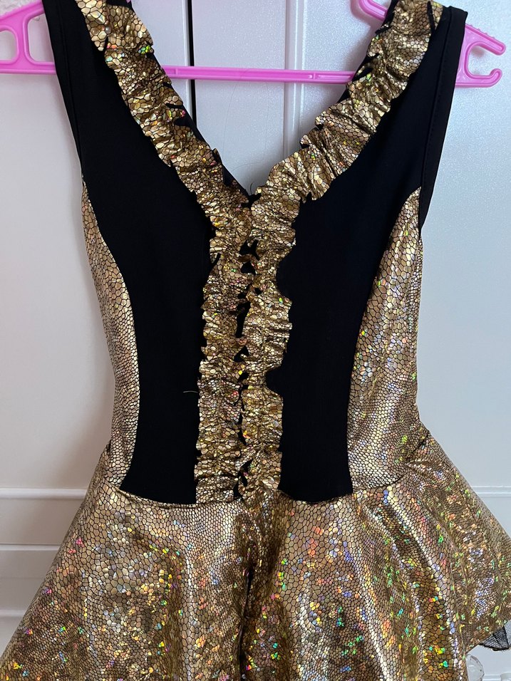 Kızlar için Parlak Altın Yılan Desenli Elbise - Görsel 5