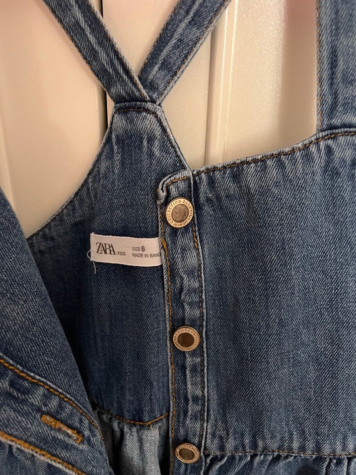 Kızlar için Mavi Düğmeli Denim Salopet zara elbise 8 yaş - Görsel 4