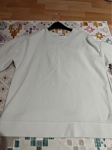 beyaz sweat