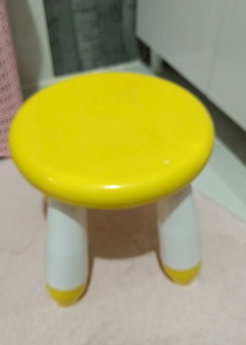 Diğer Sarı Renkli Çocuk Taburesi